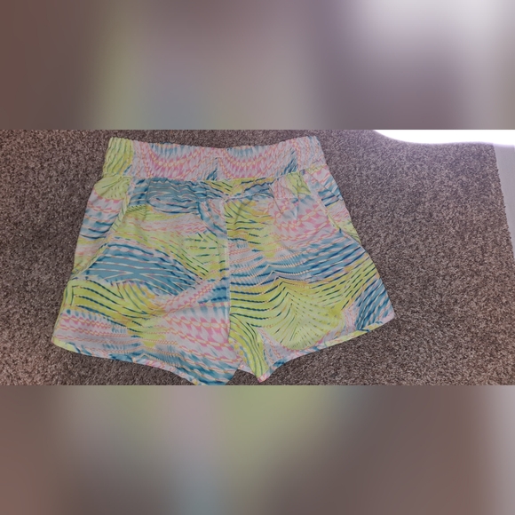 Women's Avia running/athletic shorts - Picture 3 of 3